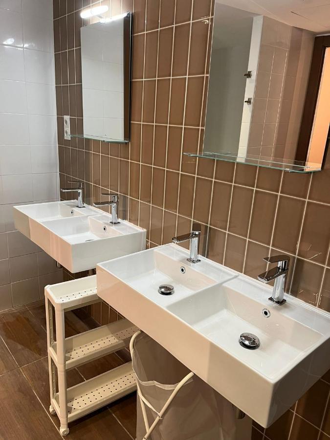 Hostelle - Women Only Hostel Βαρκελώνη Εξωτερικό φωτογραφία