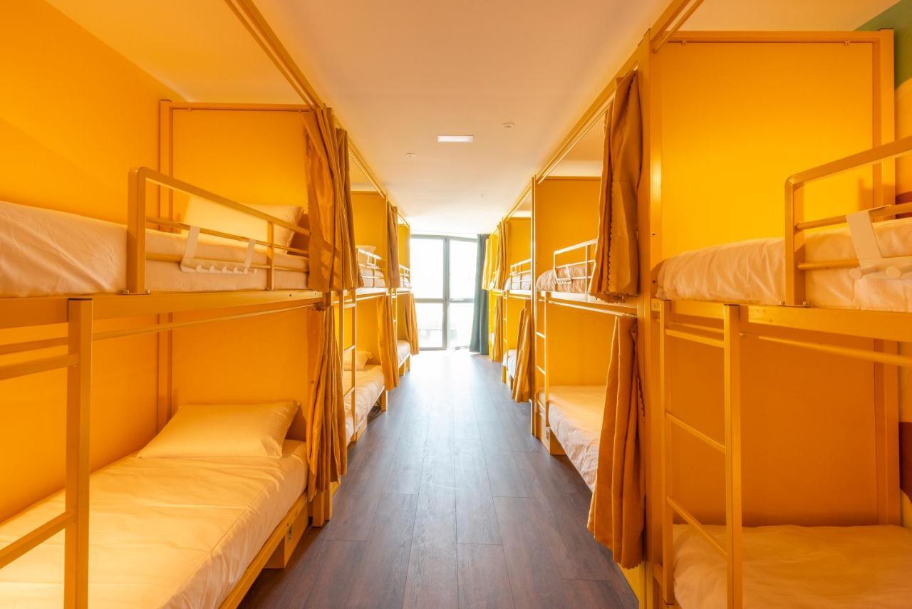 Hostelle - Women Only Hostel Βαρκελώνη Εξωτερικό φωτογραφία