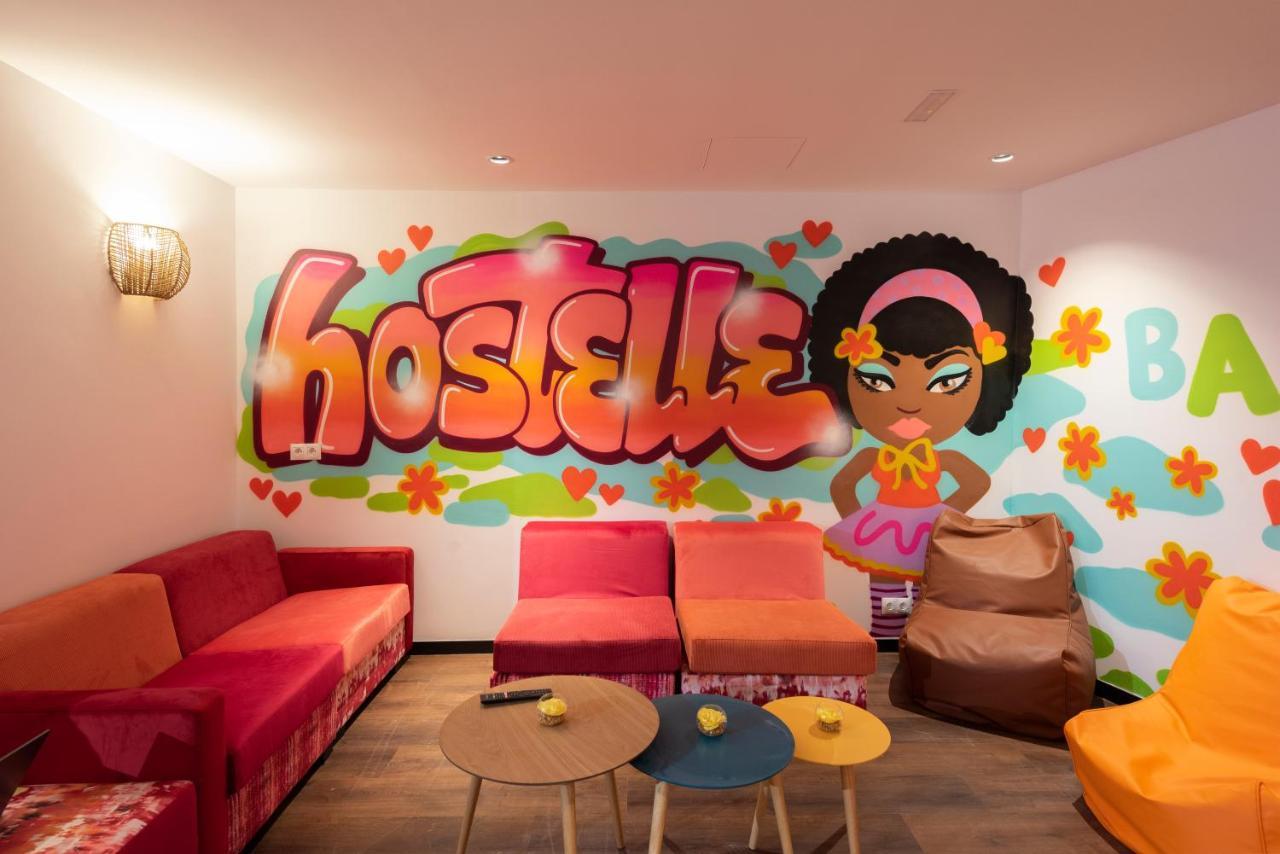 Hostelle - Women Only Hostel Βαρκελώνη Εξωτερικό φωτογραφία