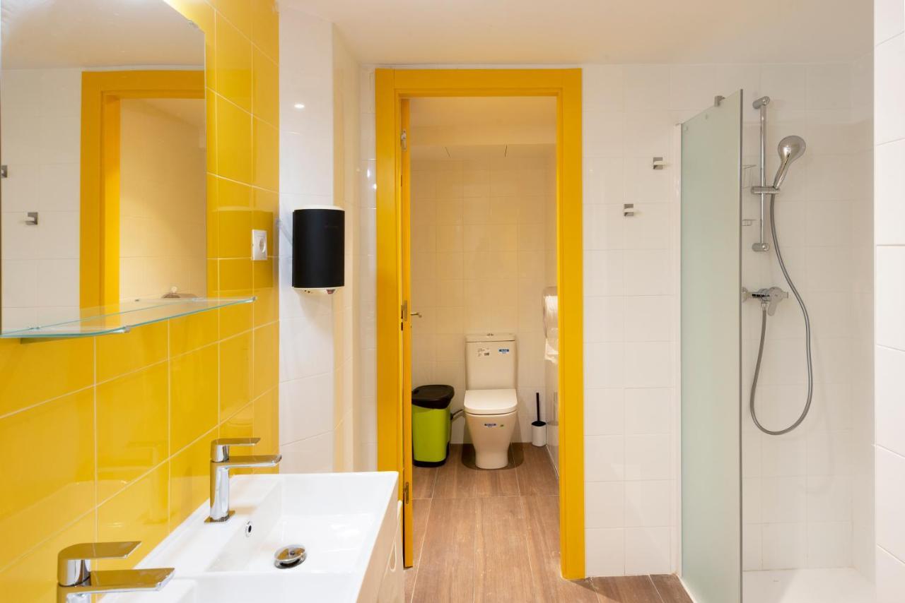Hostelle - Women Only Hostel Βαρκελώνη Εξωτερικό φωτογραφία