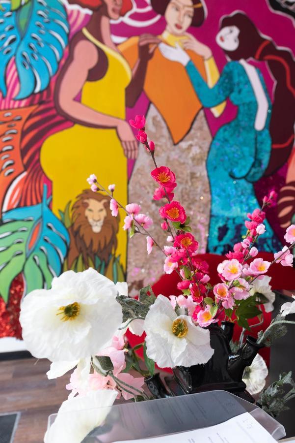 Hostelle - Women Only Hostel Βαρκελώνη Εξωτερικό φωτογραφία